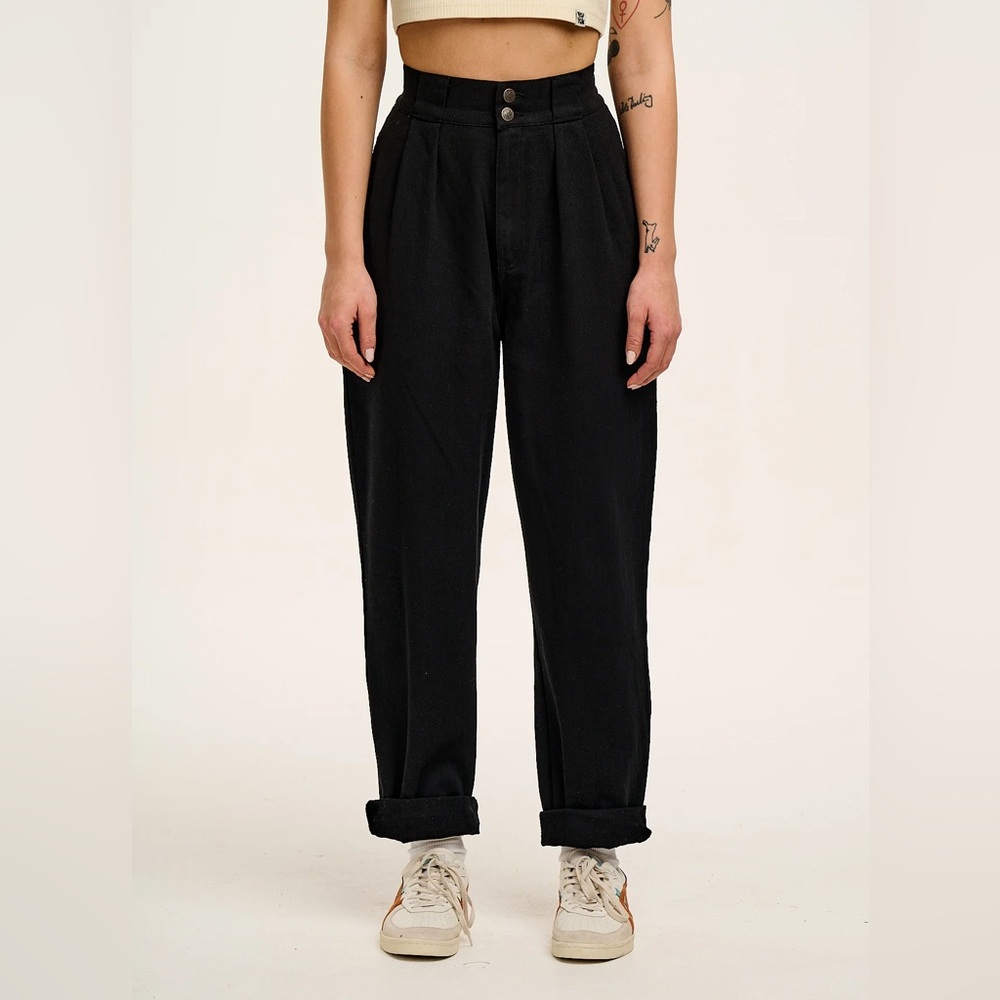 Lucy and Yak Addison High Waisted Organic Cotton Twill Trousers in Black W28/L30